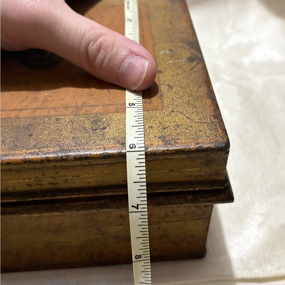 Vintage Metal Lock Box/ Decorative Box - Picture 11 of 12